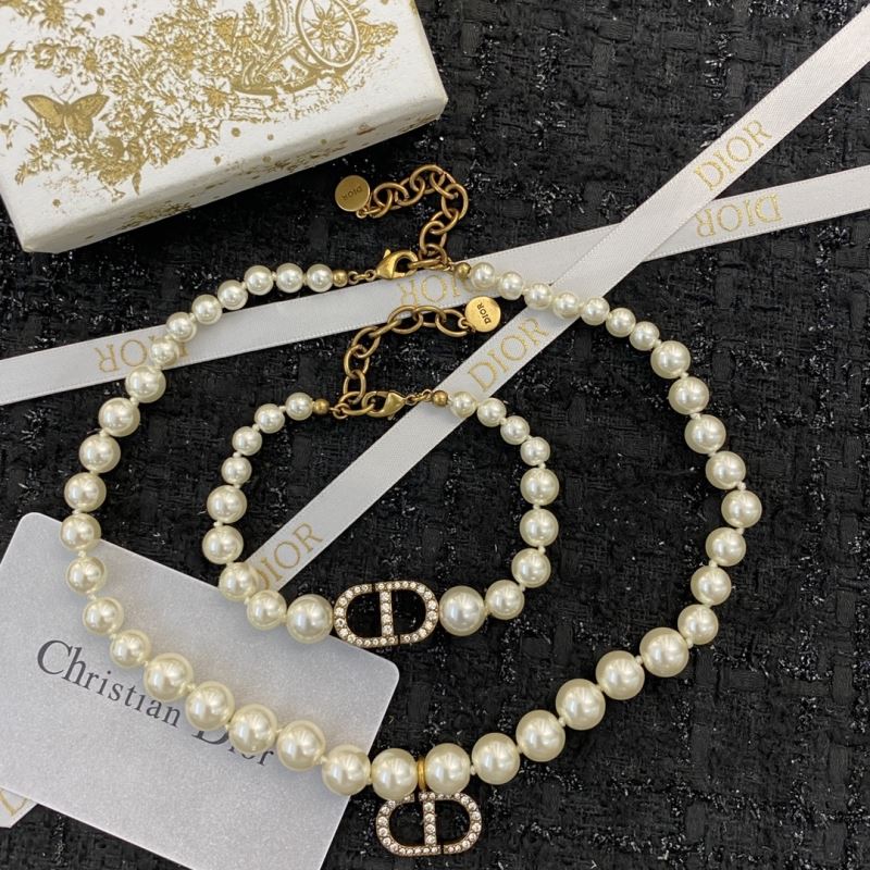 chr1st1an D10r necklaces
